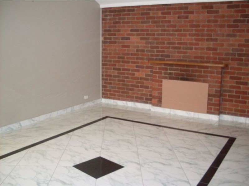 70 Prince Of Wales Avenue, Mill Park VIC 3082