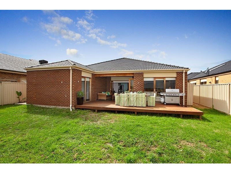 11 Taberer Court, Epping VIC 3076