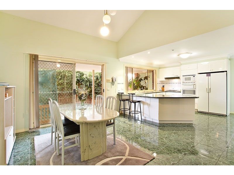 1 Bradley Drive, Mill Park VIC 3082