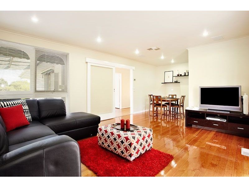 243 Greenwood Drive, Bundoora VIC 3083