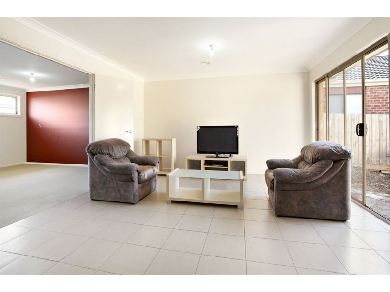 10 Mareborne Street, Epping VIC 3076
