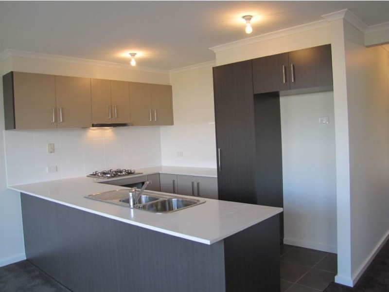 76 Hayston Boulevard, Epping VIC 3076