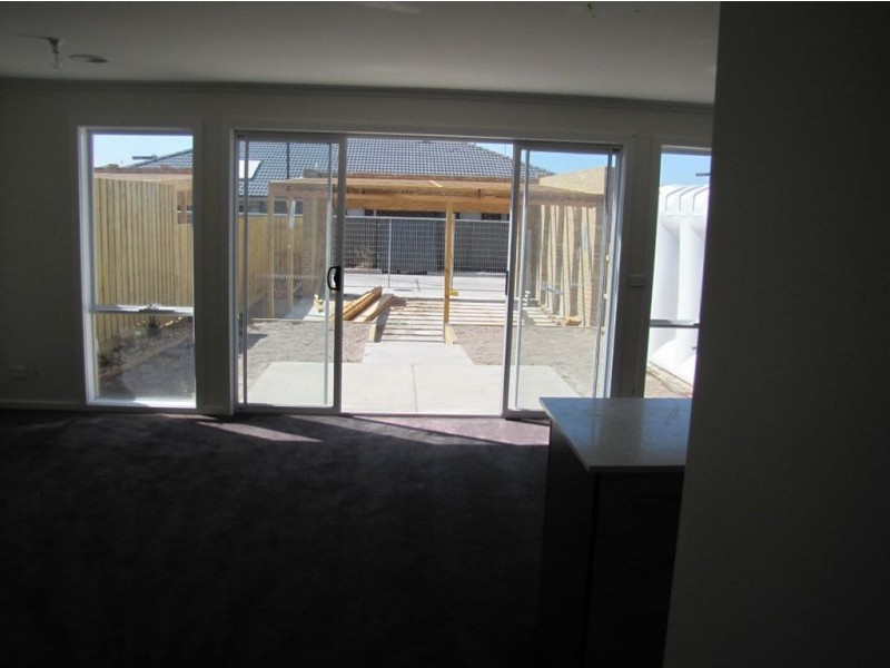 76 Hayston Boulevard, Epping VIC 3076