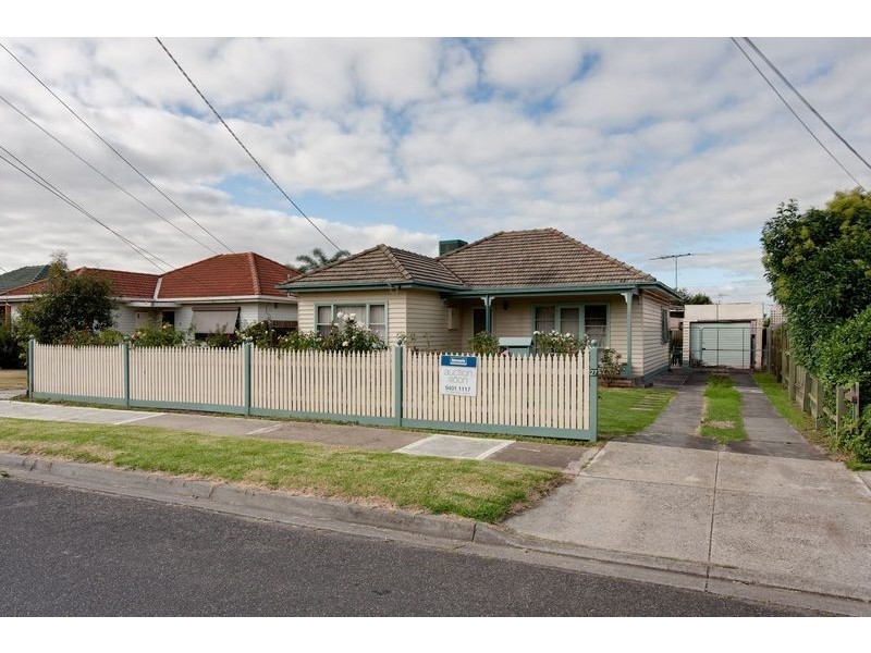 27 Cyprus Street, Lalor VIC 3075