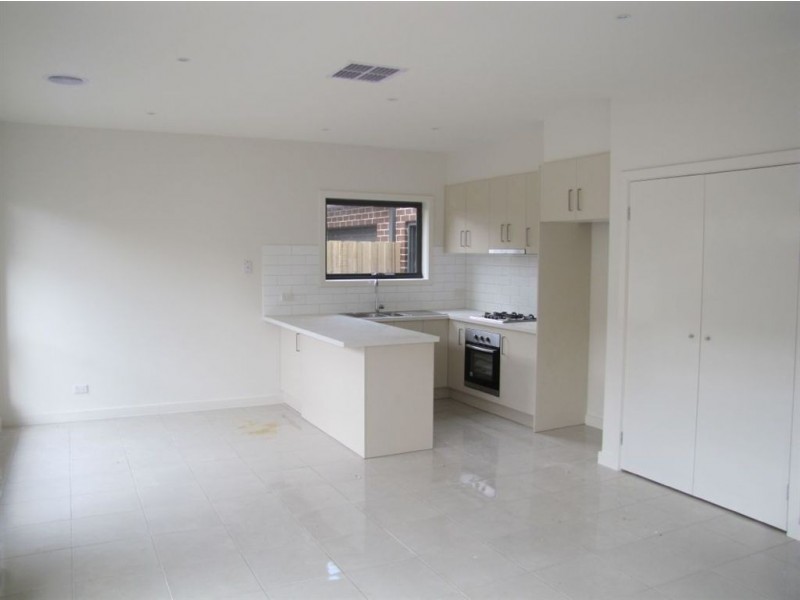 3/35 Barry Street, Reservoir VIC 3073