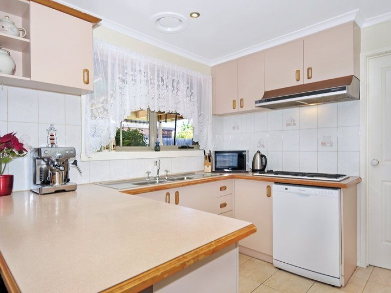 39 Bainbridge Close, Craigieburn VIC 3064