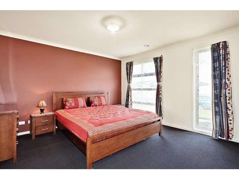 7 Luminous Street, Epping VIC 3076