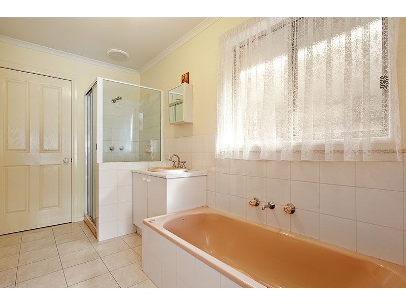 7 Primrose Place, Epping VIC 3076