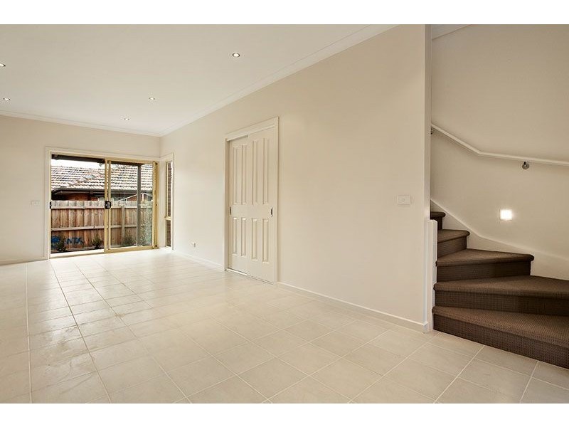 5/14 Barry Street, Reservoir VIC 3073