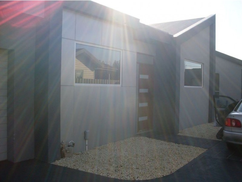 3/34 Barry Street, Reservoir VIC 3073