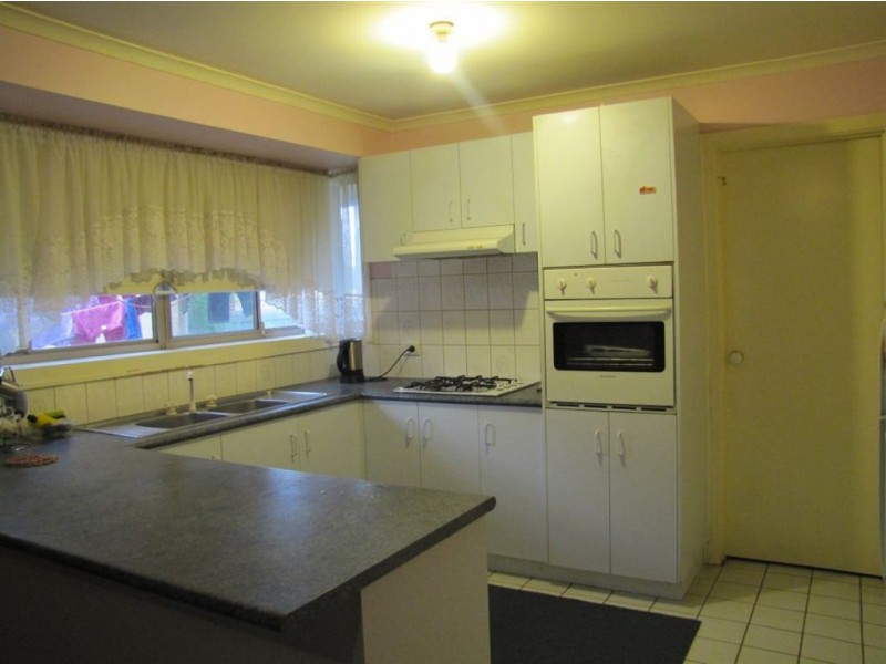27 Plowman Court, Epping VIC 3076