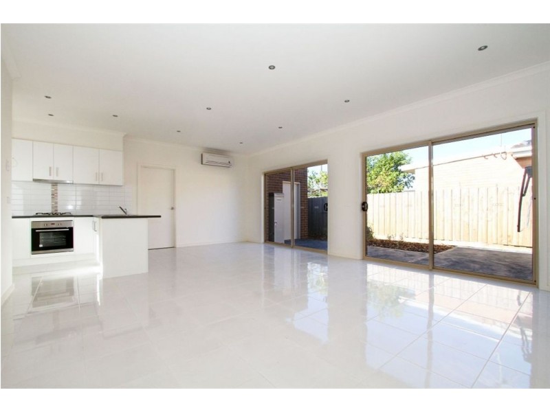 2/70 David Street, Lalor VIC 3075