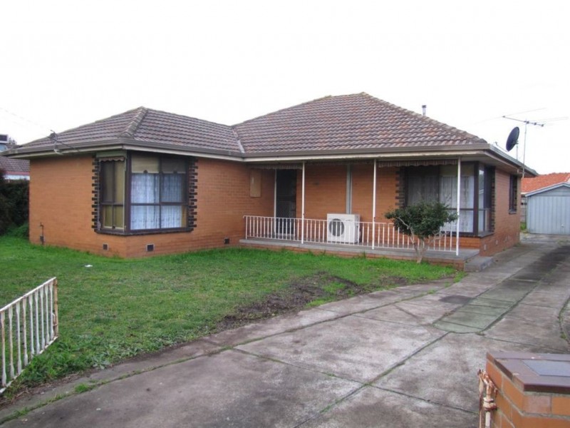 14 Douglas Court, Thomastown VIC 3074