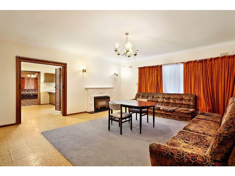 29 Burton Street, Lalor VIC 3075