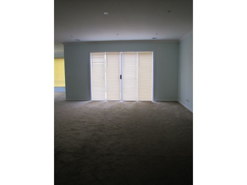 1 Countryfields Boulevard, Epping VIC 3076