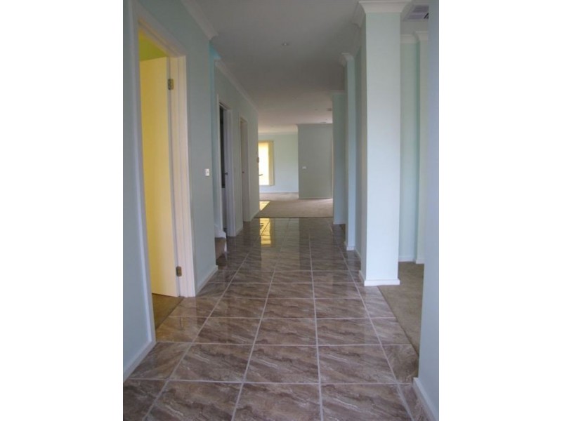 1 Countryfields Boulevard, Epping VIC 3076