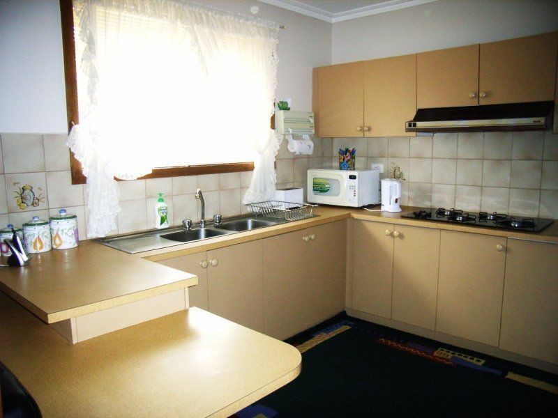 3 Sladen Close, Thomastown VIC 3074