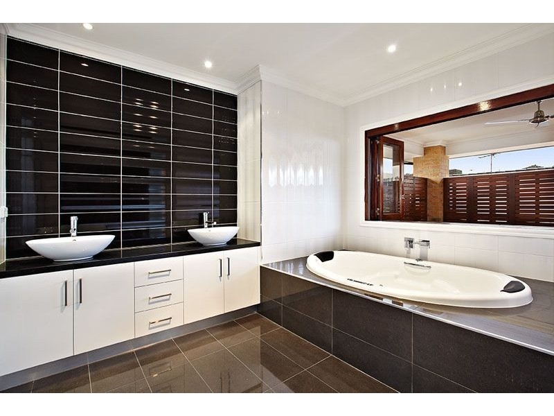 47 Lamour Avenue, South Morang VIC 3752