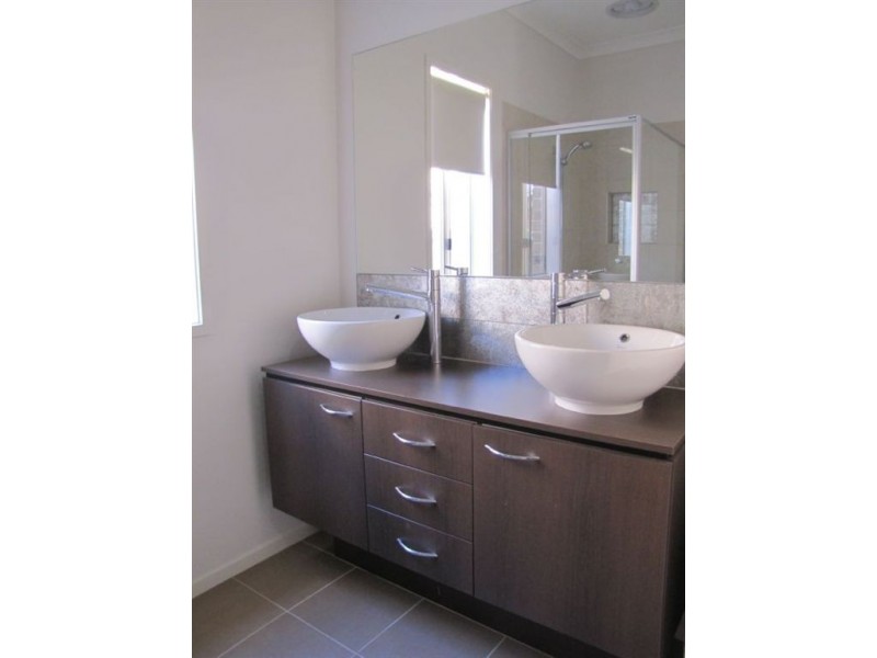 5 Pittaway Street, Mernda VIC 3754