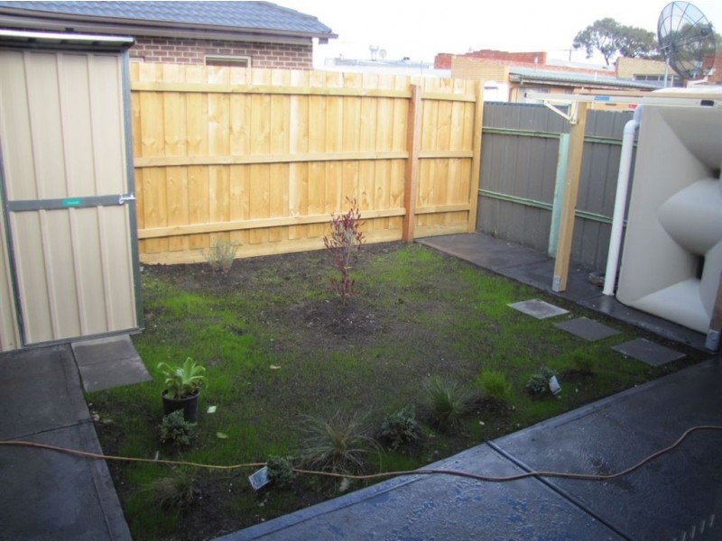 2/55-57 David Street, Lalor VIC 3075