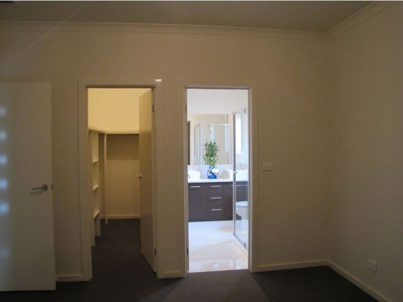 6 Gunther Way, Epping VIC 3076