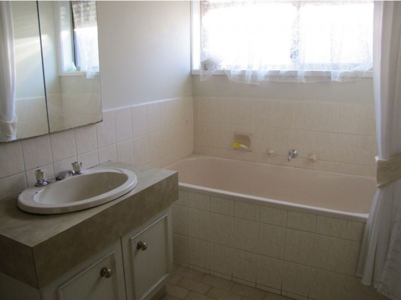 57 Moorhead Drive, Mill Park VIC 3082