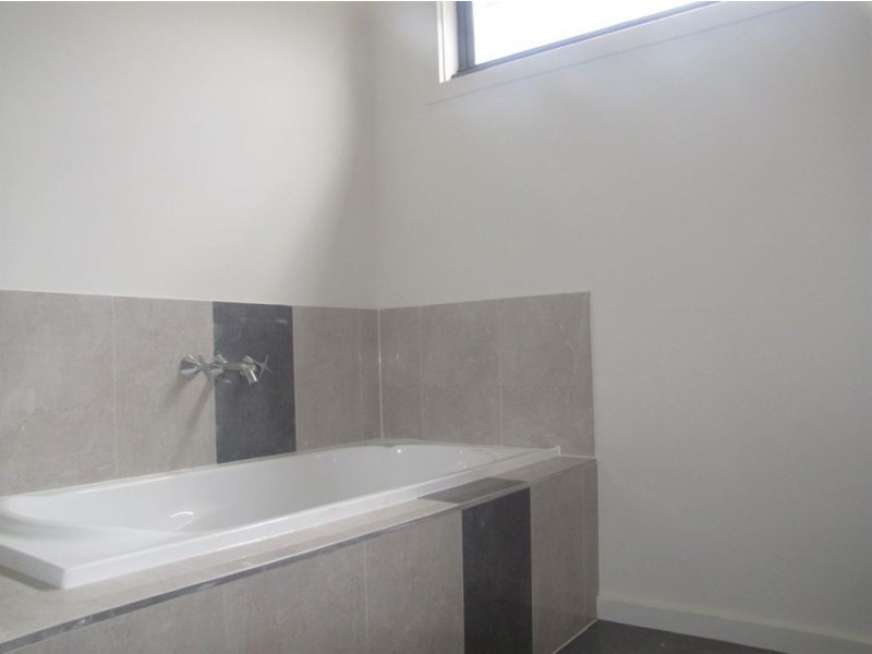 1 Nash Grove, Doreen VIC 3754