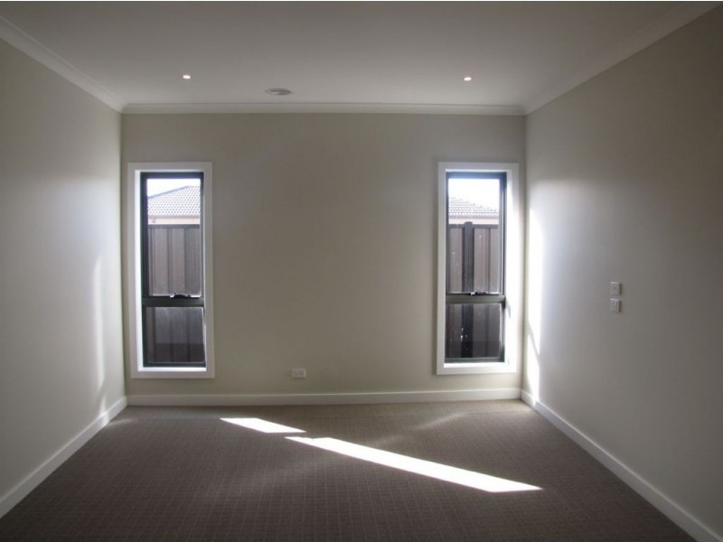 30 Jackaroo Street, Mernda VIC 3754