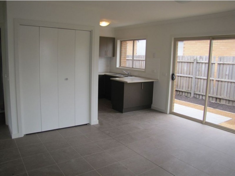 1/5 Marcia Street, Thomastown VIC 3074