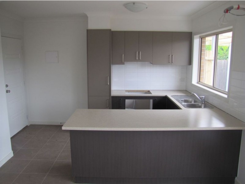 4/5 Marcia Street, Thomastown VIC 3074