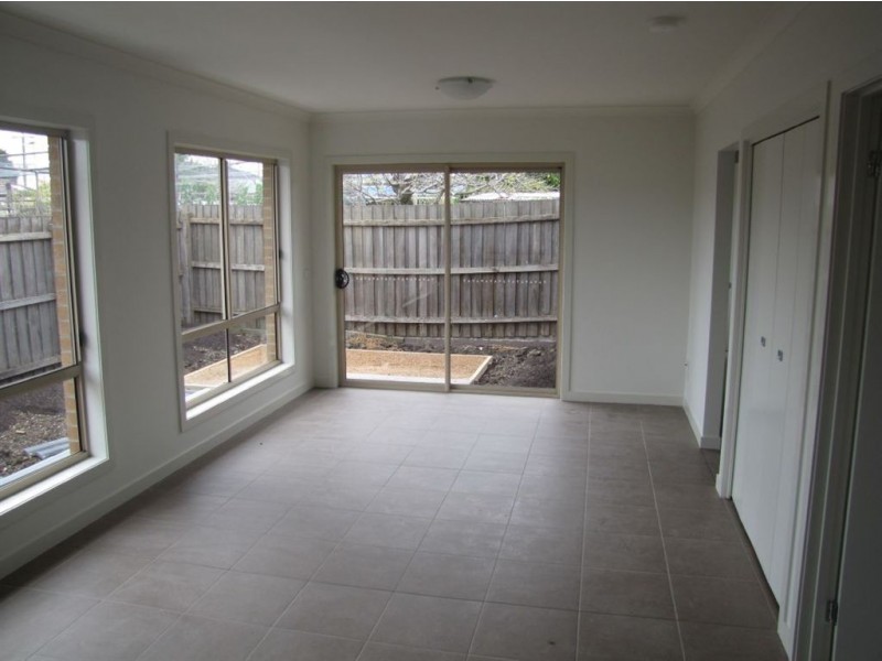 4/5 Marcia Street, Thomastown VIC 3074