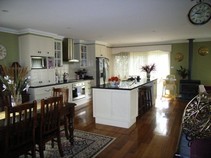 35 Pinetree Crescent, Lalor VIC 3075