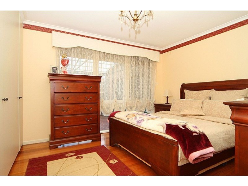 35 Pinetree Crescent, Lalor VIC 3075