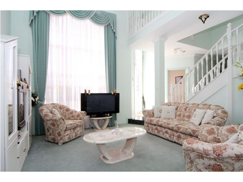 37 Ester Drive, Mill Park VIC 3082