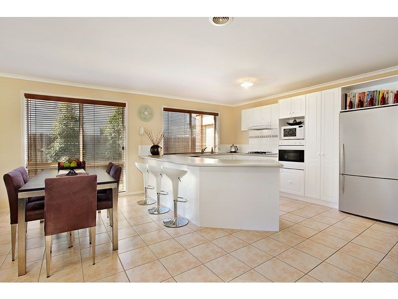 21 Rosen Fraser Close, Epping VIC 3076