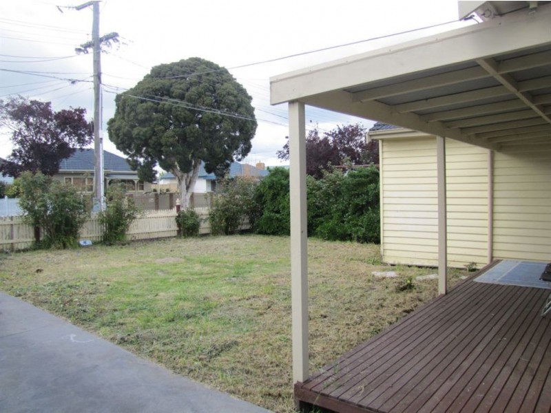 1/11 Edna Street, Thomastown VIC 3074