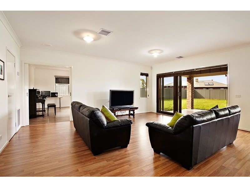 12 Mernda Village, Mernda VIC 3754