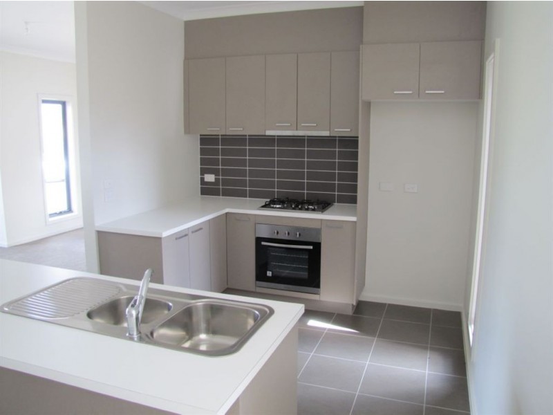 1/27 Glenorchy Way, South Morang VIC 3752