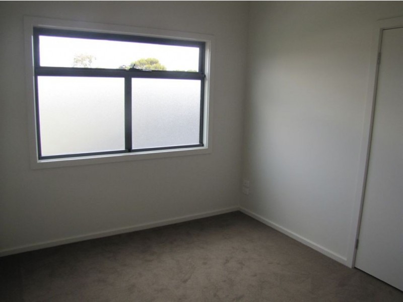 1/27 Glenorchy Way, South Morang VIC 3752