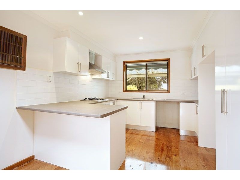 45 Centenary Drive, Mill Park VIC 3082