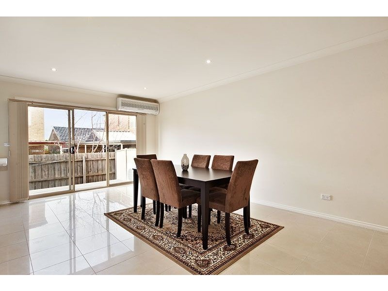 3/17 Simon Court, Epping VIC 3076