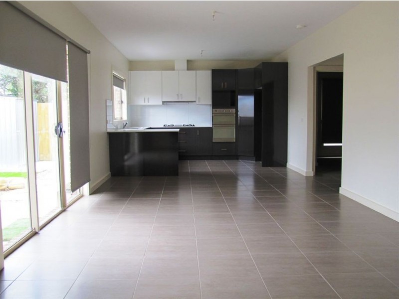 19A Travers Street, Thomastown VIC 3074