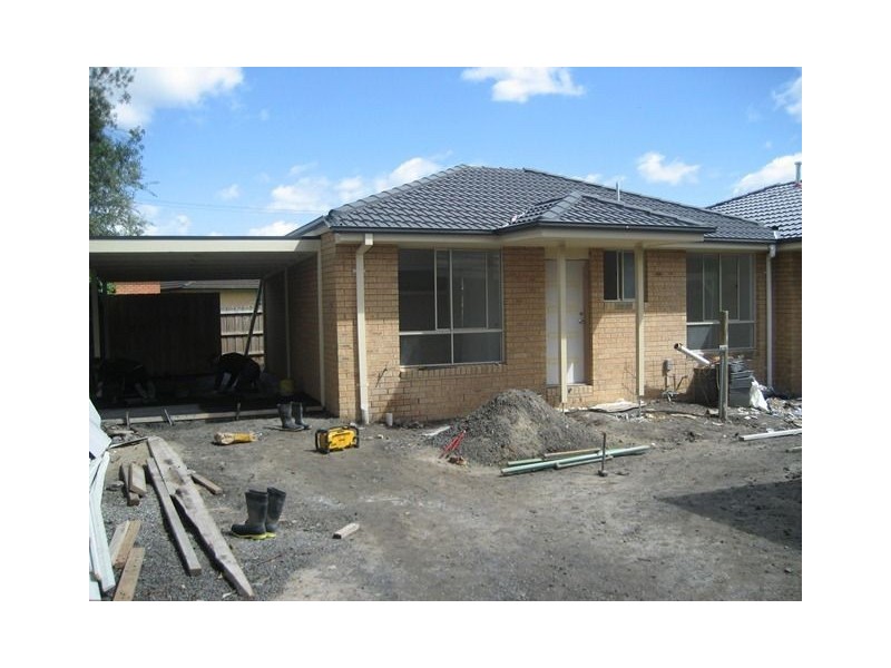 2/19 Balmain Court, Lalor VIC 3075