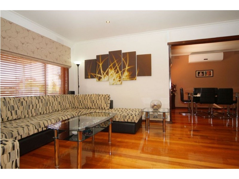 207 The Boulevard, Thomastown VIC 3074