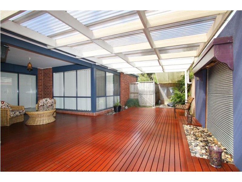 14 Sandpiper Way, South Morang VIC 3752