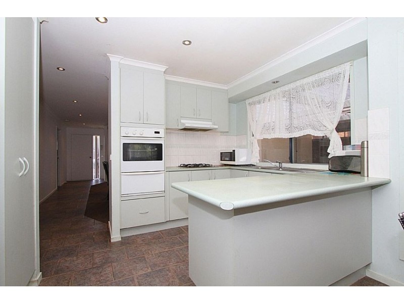 4 Lotus Court, Epping VIC 3076