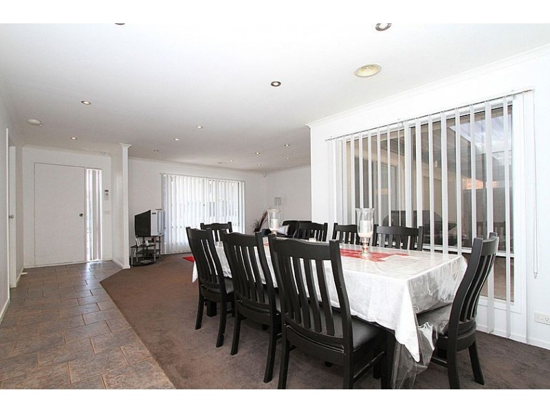 4 Lotus Court, Epping VIC 3076