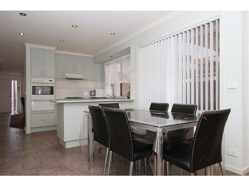 4 Lotus Court, Epping VIC 3076