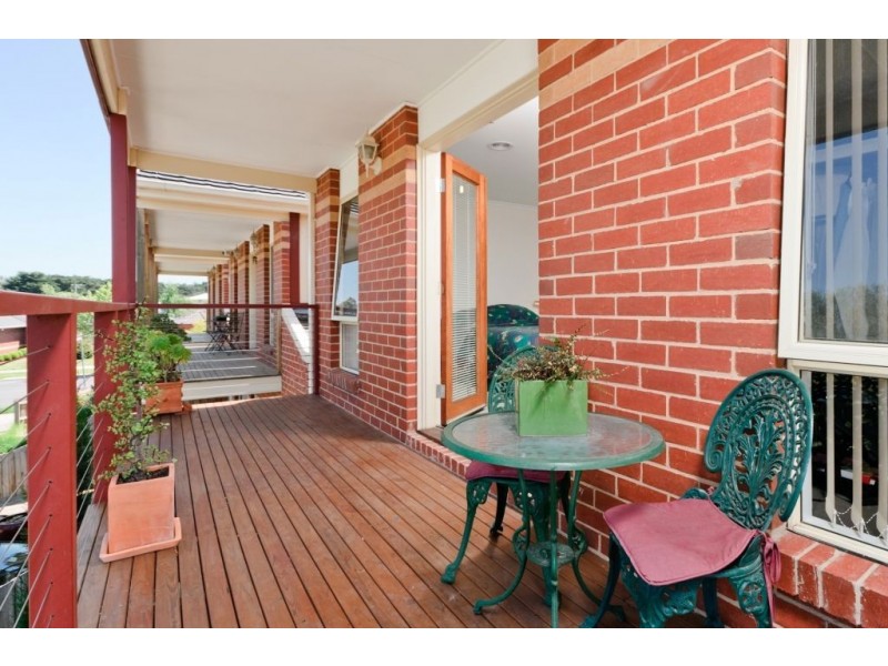 4 St Rafael Place, Whittlesea VIC 3757
