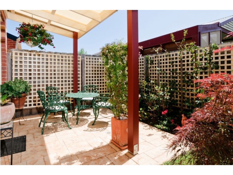 4 St Rafael Place, Whittlesea VIC 3757